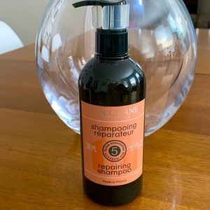 L’Occitane Repairing Shampoo (10.1oz.)
